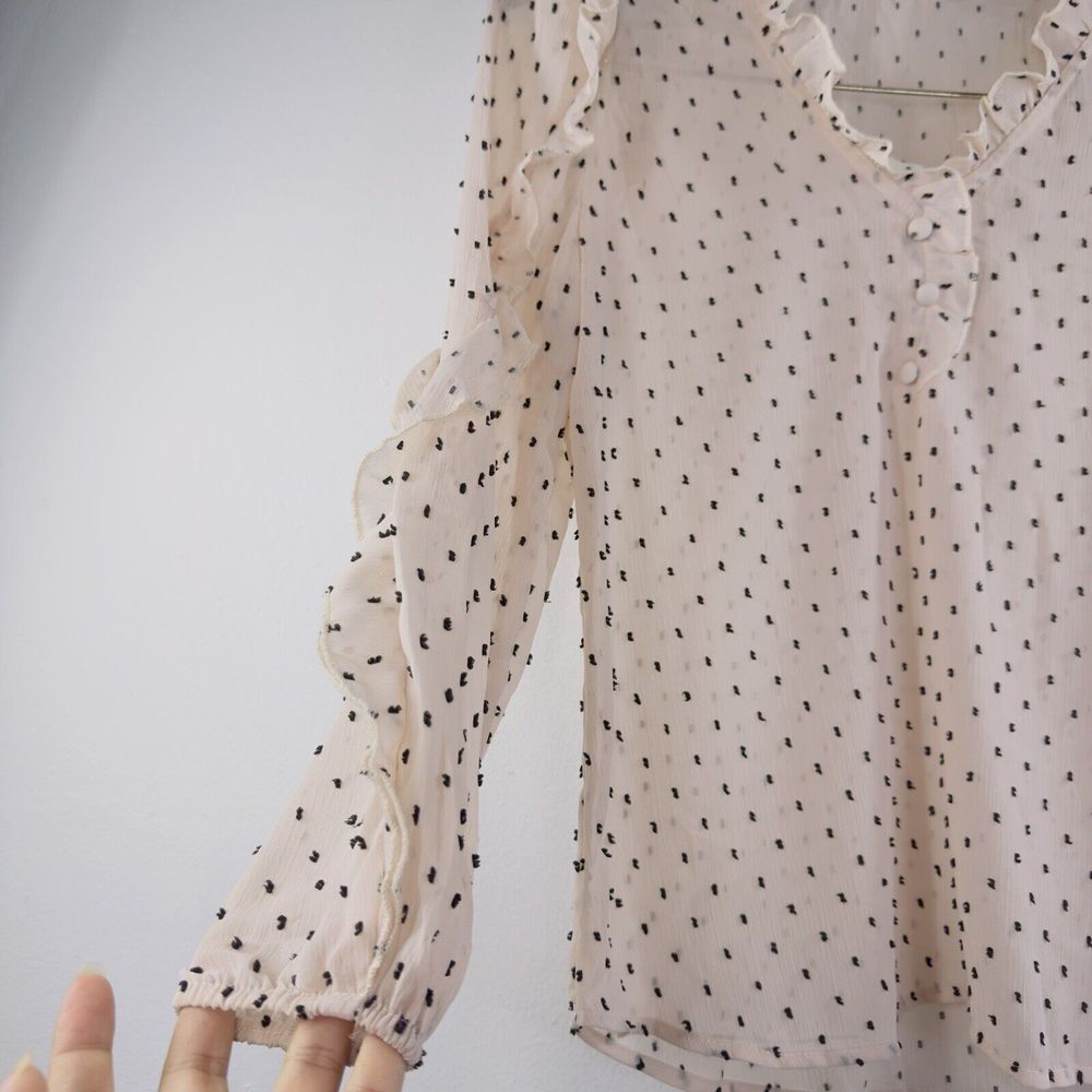 Mine Womens Top Size‎ S  Ruffle Long Sleeve Sheer - Picture 8 of 8